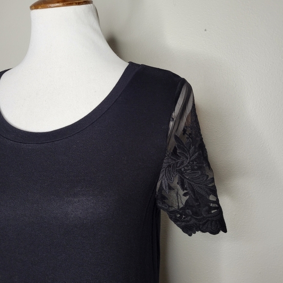 Pen‎ & Paper Black Crew Neck Lace Sleeve Top Size Large - Picture 2 of 8